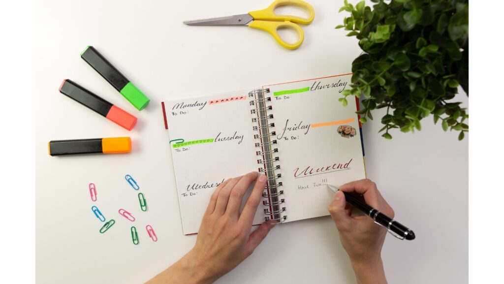 get organized - how to write an effective to do list - planner, highlighters, scissors